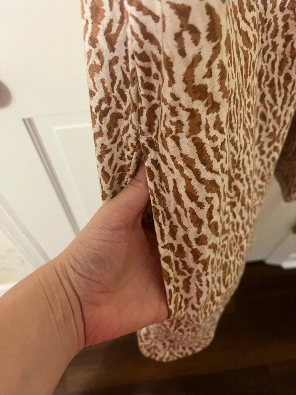 Old Navy Brown and Cream Animal-Print Shift Dress - Picture 3 of 5